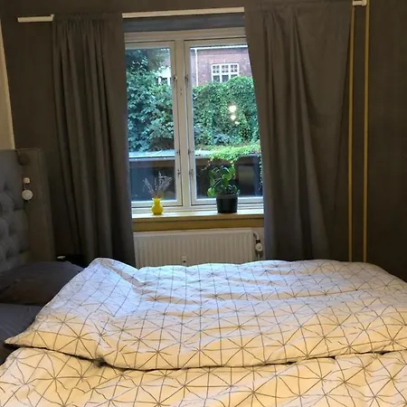 Central, Spacious, Light And Moderne Room, In